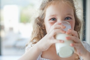 sữa tốt cho con, các loại sữa cho bé, chọn sữa cho con