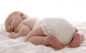 tre mat ngu vao ban dem, giúp bé sơ sinh ngủ ngon
